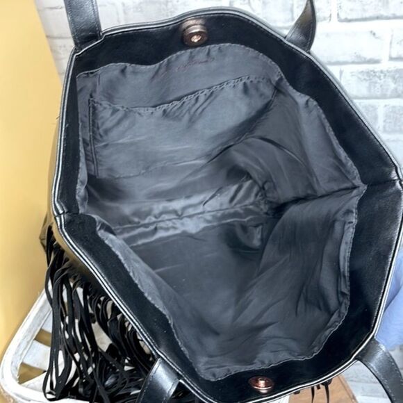 Victoria’s Secret Faux Leather Fringe Tote Bag Large - Picture 7 of 9